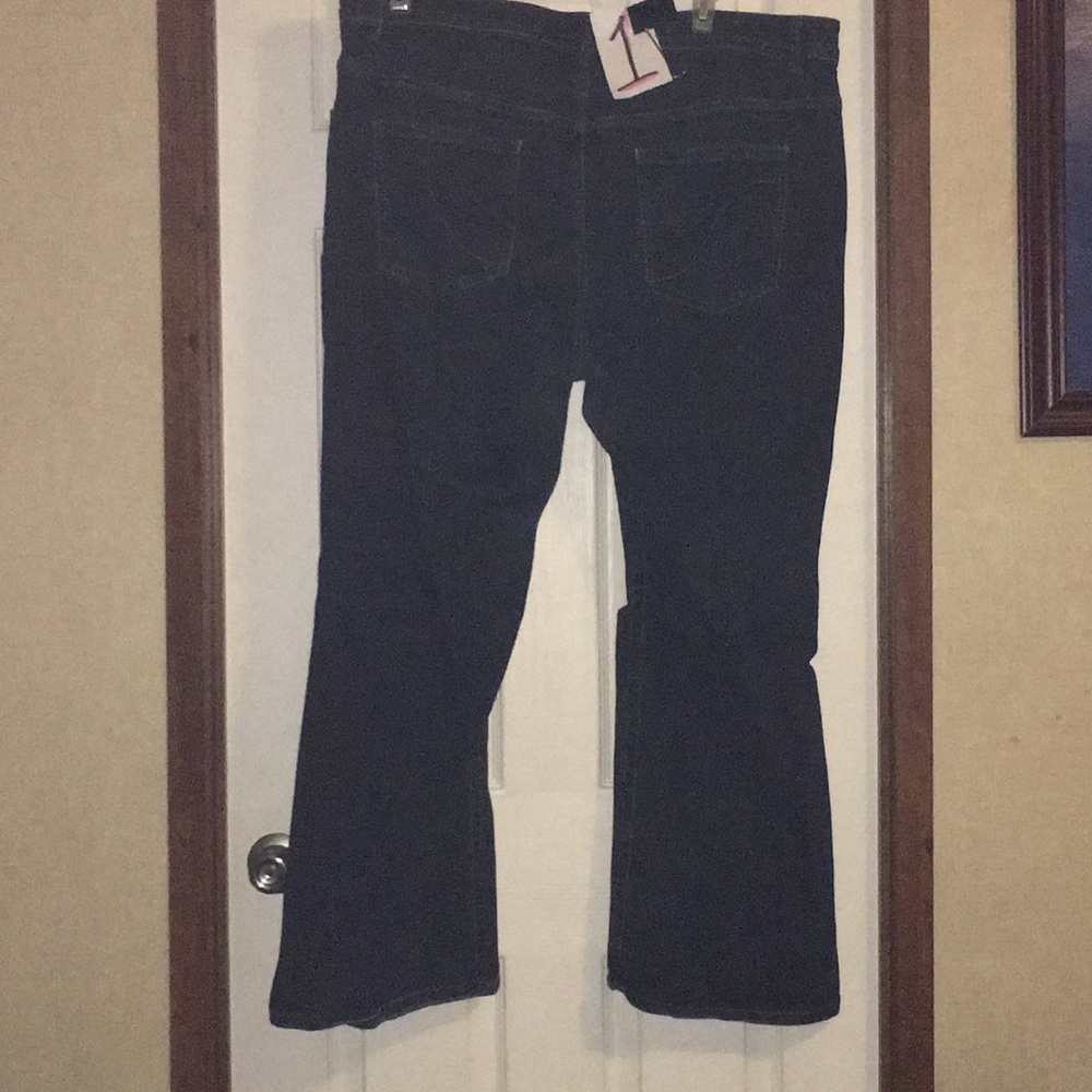 Jeans - Picture 2 of 2